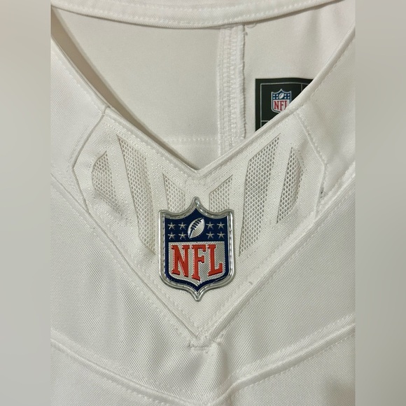 Micah Parsons Dallas Cowboys Nike Vapor F.U.S.E. Limited Jersey - Picture 4 of 5